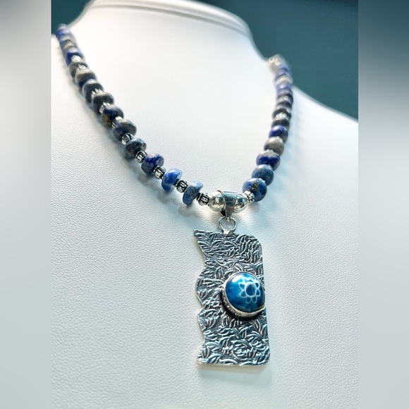 LAPIS LAZULI/MURANO GLASS NECKLACE SET - Picture 4 of 9